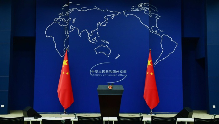 视频丨外交部发言人就美国独立250周年答记者问_fororder_外交部