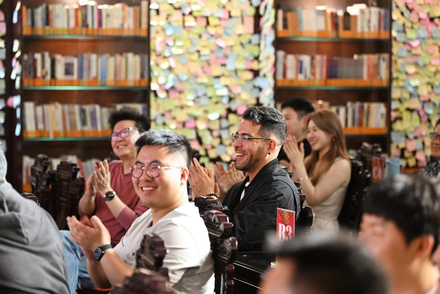 “老外”在中国｜西语外教的相声情缘