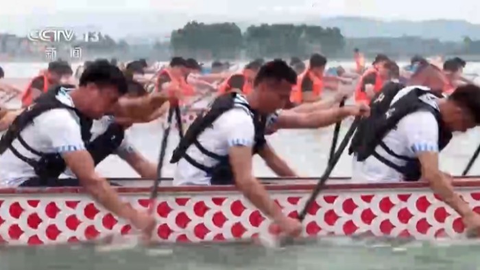 “龙舟+民俗+非遗”特色活动引客来 “端午档”文旅掀起消费新热潮