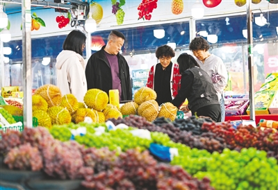 节前消费市场供需两旺_fororder_4246554_wt_1758982010191_b
