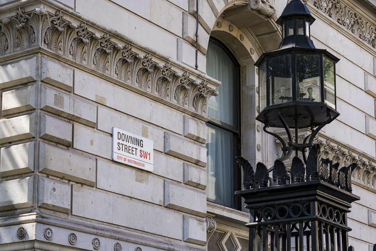 英国宣布对俄实施新一轮制裁