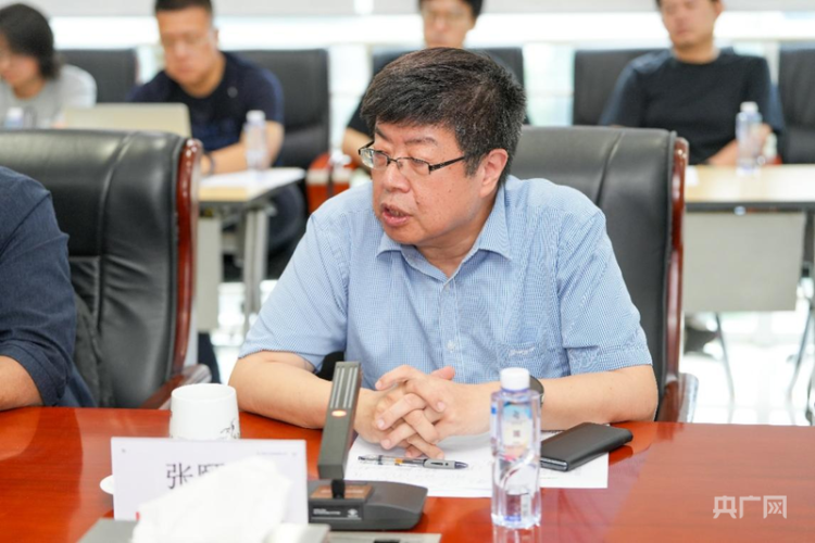 《沿着纬度听中国》：扫描中国肌理 治愈系地理人文纪录片创新表达