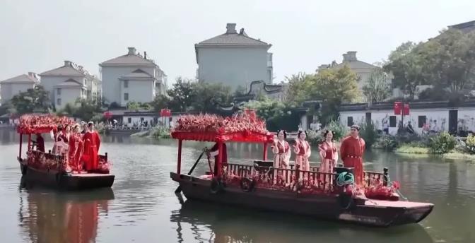 中国电影：从票房经济加速向多元消费生态转变