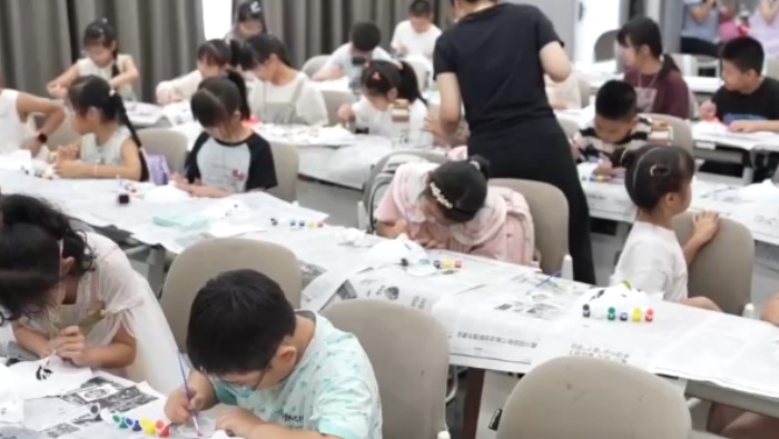 从“有所托”到“优所托” 多地创新开设特色暑托班 丰富青少年暑期生活