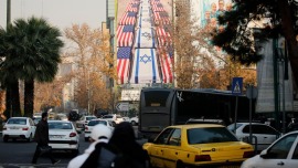 伊朗已有超百名安全人员在骚乱中丧生 美国将讨论干涉方案