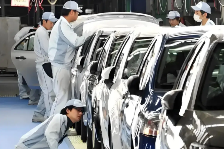 全球媒体聚焦 | 高市错误言论负面影响持续发酵 日本诸多领域受冲击