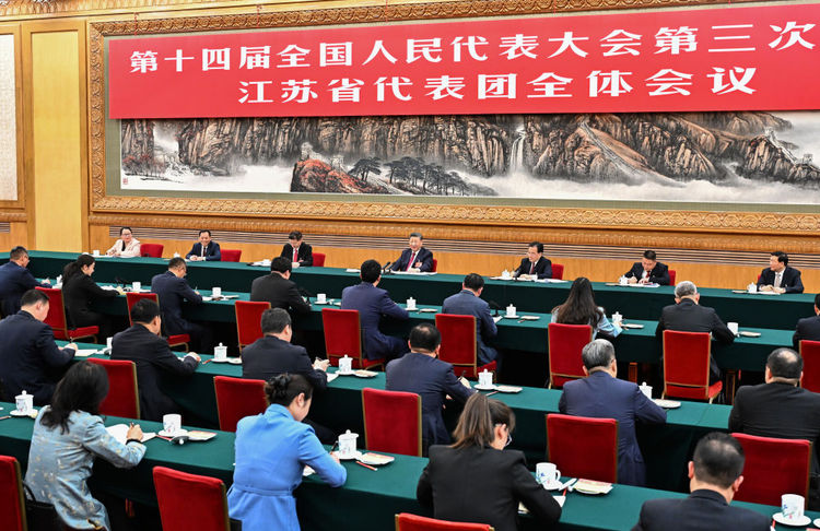 两会特稿｜始终保持弄潮儿的角色——习近平总书记参加江苏代表团审议侧记