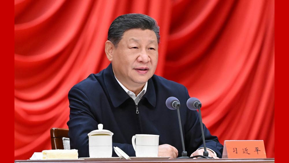 【讲习所·中国与世界】世界从中国“新年第一课”看到新机遇_fororder_时政红底(1)