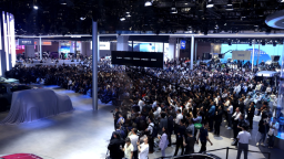 “小草房”跑出“千里马”，奇瑞靠什么？