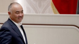 吉尔吉斯斯坦议长宣布辞职