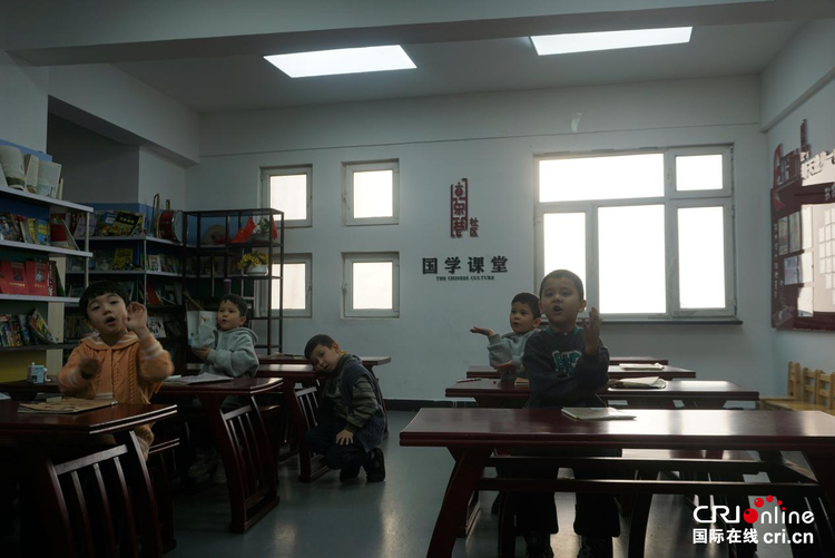 【人民城市·温情中国】乌鲁木齐:民生工程有温度 民生服务有力度