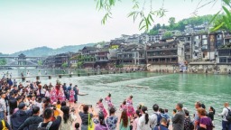 “张崀桂”旅游圈海外吸粉