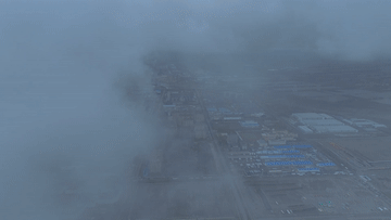 新华全媒+｜在霍尔果斯，这群人让国产新能源汽车“跑”向中亚