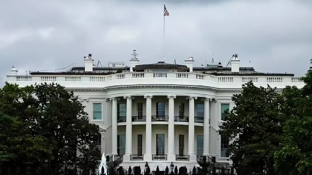 多国协商应对美“关税组合拳” 美欧贸易战风险再次骤升_fororder_9007df2c18d346c6b0ad8f5e4a07419b_副本