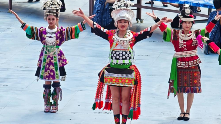 Qiandongnan Miao and Dong Autonomous Prefecture in Guizhou Celebrates 70th Anniversary of Establishment