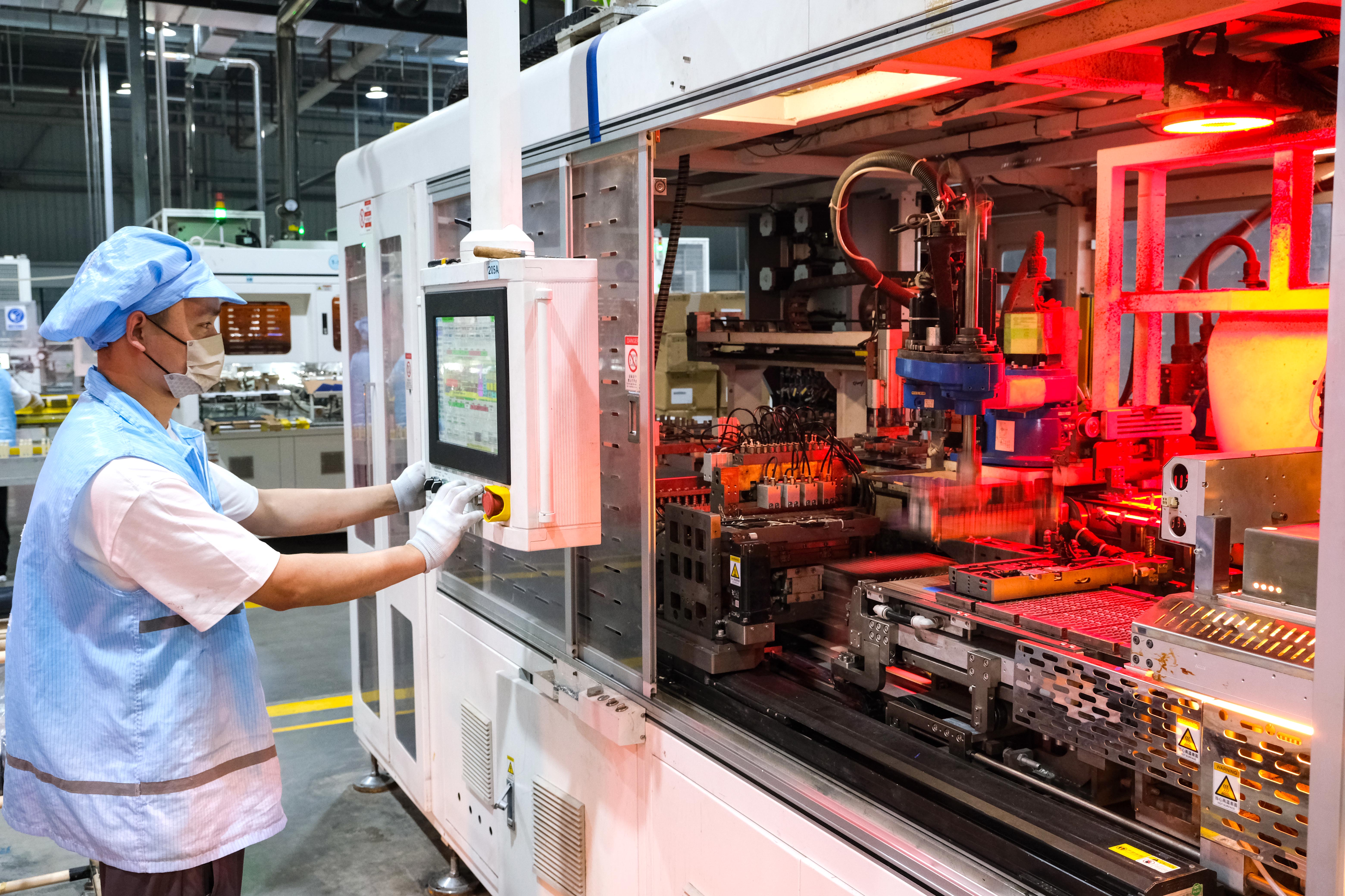 安徽省蚌埠市五河县：聚集新能源新材料产业创新发展_fororder_5