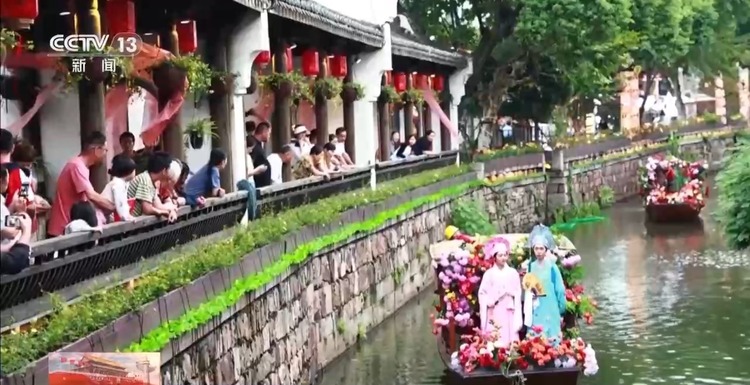国庆假期各地“花式”迎客 这些宝藏打卡地藏不住了