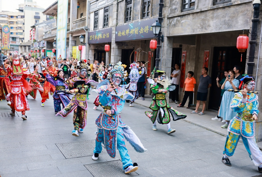 30-Day Folk Carnival: Shenzhen’s Guanlan Ancient Market Revitalizes a Century-Old Hub with Fresh Energy_fororder_图片3