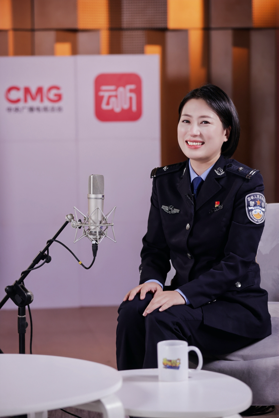 基层警事：绥中“网红警花”的多重身份