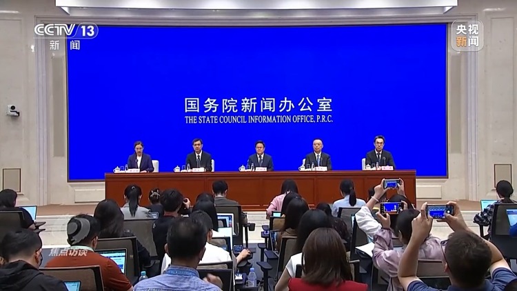 焦点访谈丨五年间中国如何乘风破浪、顶压向前？一组关键词带你看