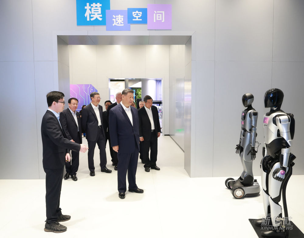 一见·这次上海考察，总书记为何关注人工智能