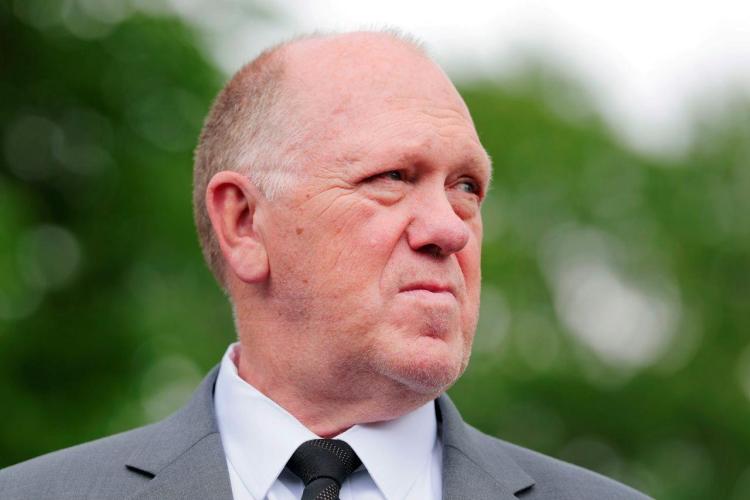 白宫官员警告加州州长：反对移民执法或面临逮捕