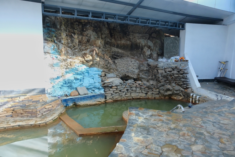 新春近 暖汤沸——林芝市工布江达县以“泉”为媒绘就乡村振兴画卷