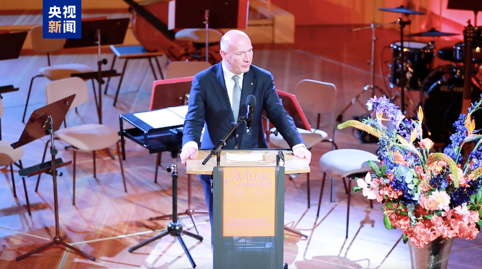 德国古典遇见中国摇滚 新春音乐会奏响柏林爱乐音乐厅