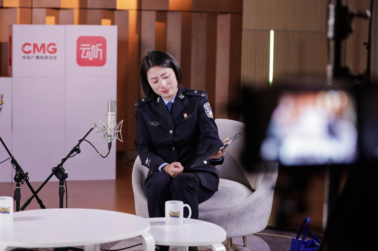 基层警事：绥中“网红警花”的多重身份