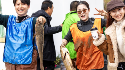 衡阳市珠晖区千名游客下塘摸鱼 解锁超浓湘南年味