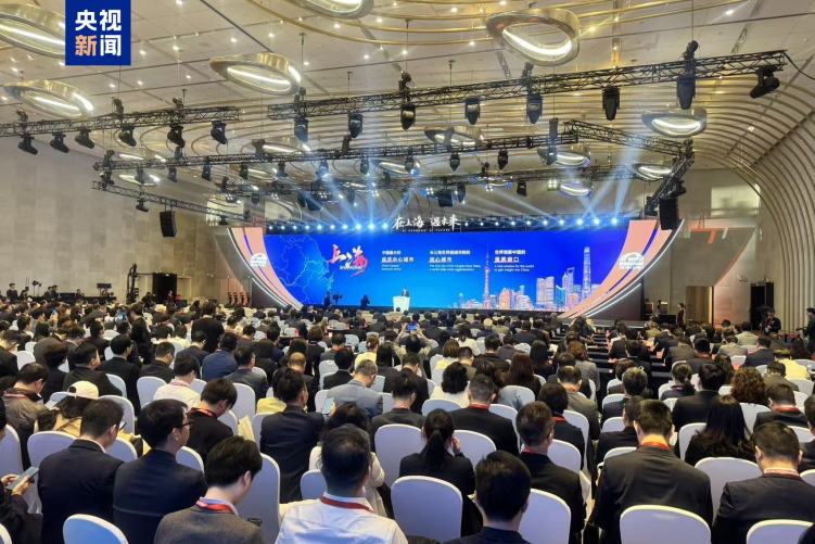 上海发布14个特色集聚区 500亿元投资“引凤场景