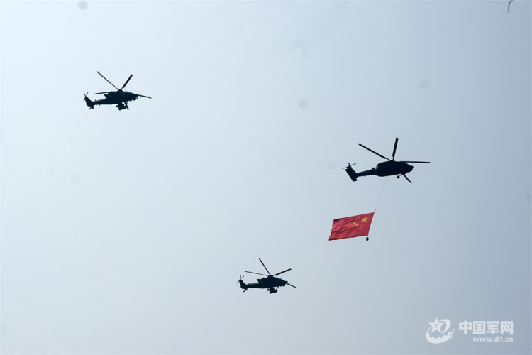 我在阅兵现场｜空中梯队，致敬胜利_fororder_2