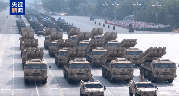 新一代装甲装备震撼亮相！九三阅兵中的钢铁洪流升级了