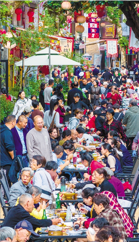 又到重阳 敬老情长_fororder_1