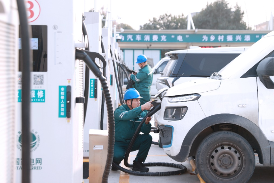 Ensuring Green Travel, Delivering Warm Public Service_fororder_图片4