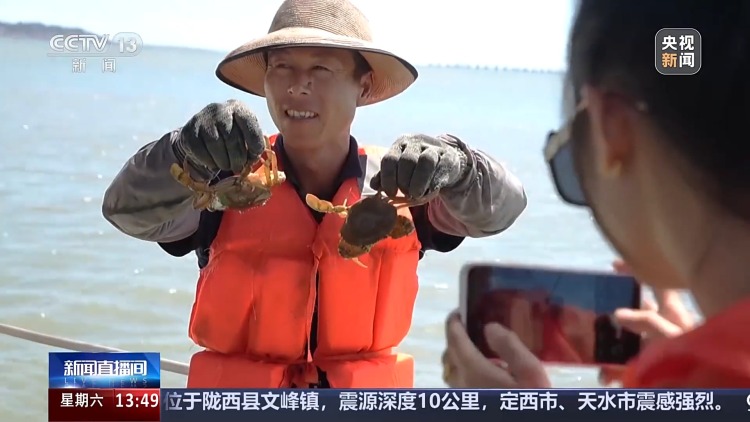 海边村镇变网红打卡点 “渔旅融合”让滨海小城出圈