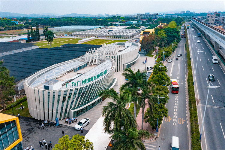 From "Yunxi Bay" to the Beautiful and Healthy Park: Decoding Zhongluotan Town's Path of Industrial Transformation_fororder_图片10