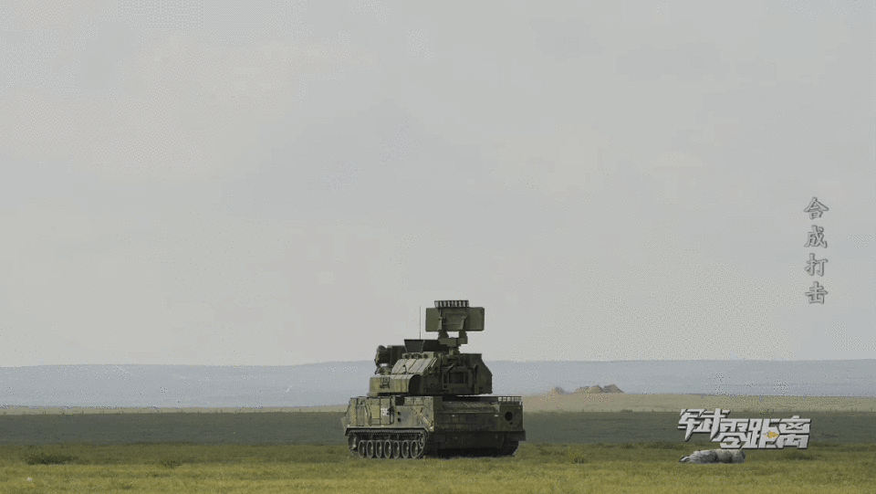 火力全开！超近距离直击多型装备实弹射击