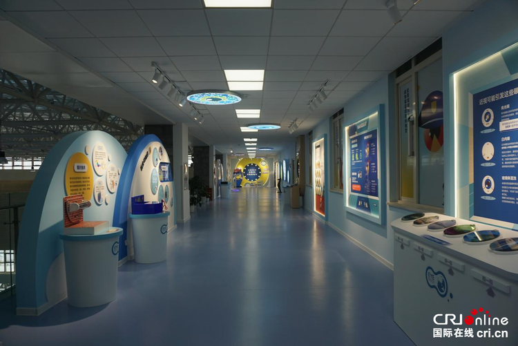 【人民城市·温情中国】乌鲁木齐:民生工程有温度 民生服务有力度