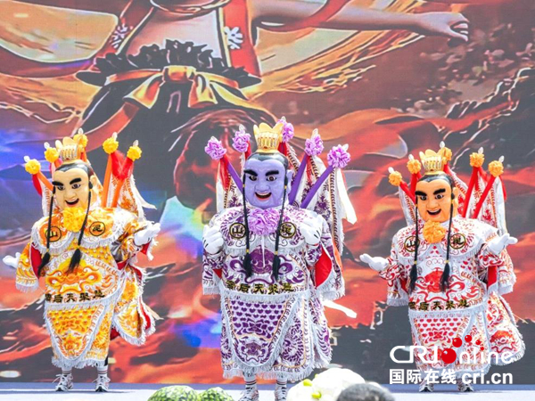 第十一届海峡两岸（宜兴）素食文化暨绿色生活名品博览会在佛光祖庭宜兴大觉寺开幕（两岸关系）_fororder_4