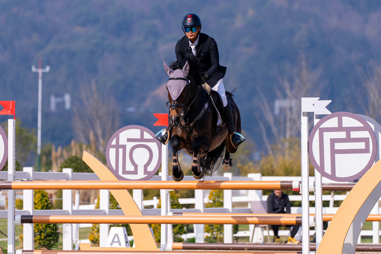 2025 Yangtze River Delta Equestrian League (Tonglu) Officially Opens_fororder_o_1il8a0o1uu1i79qkeg1ojvvcv3c