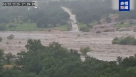 延时摄影视频记录美国得州河流水位迅速上涨