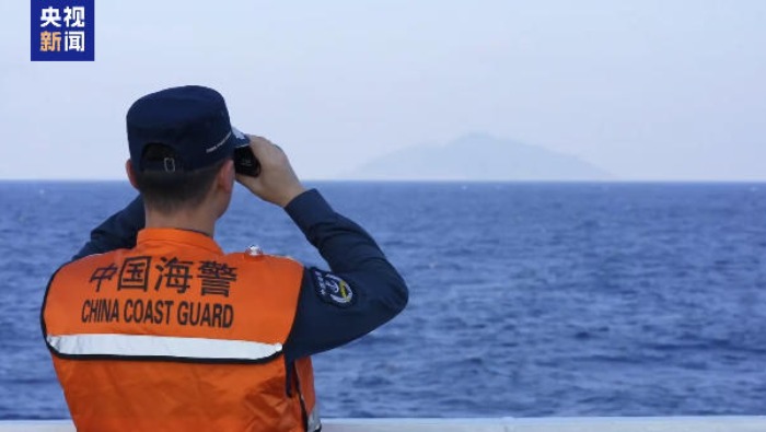 视频丨中国海警舰艇编队在我钓鱼岛及其附属岛屿领海内维权巡航_fororder_ScreenShot_2026-10-10_180419_818