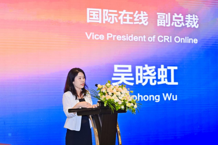 “解码中国智造・豫见绿色未来——2025全球外交官河南行”正式启动_fororder_图片58