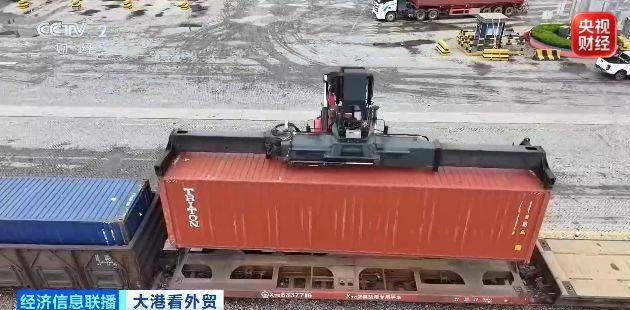 视频丨20分钟直达码头、零关税加持!中国东盟贸易更火了