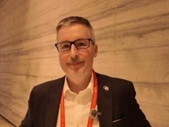 斯洛伐克前经济部长：斯中合作推动数字化进程 应对人工智能挑战