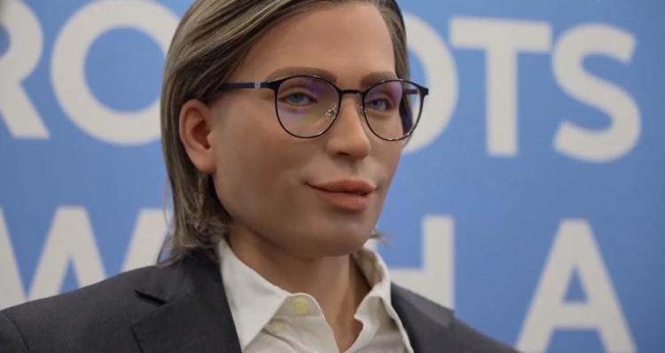 听鉴世界 | 从搏击擂台到汽车工厂 2026美消费电子展人形机器人各显神通