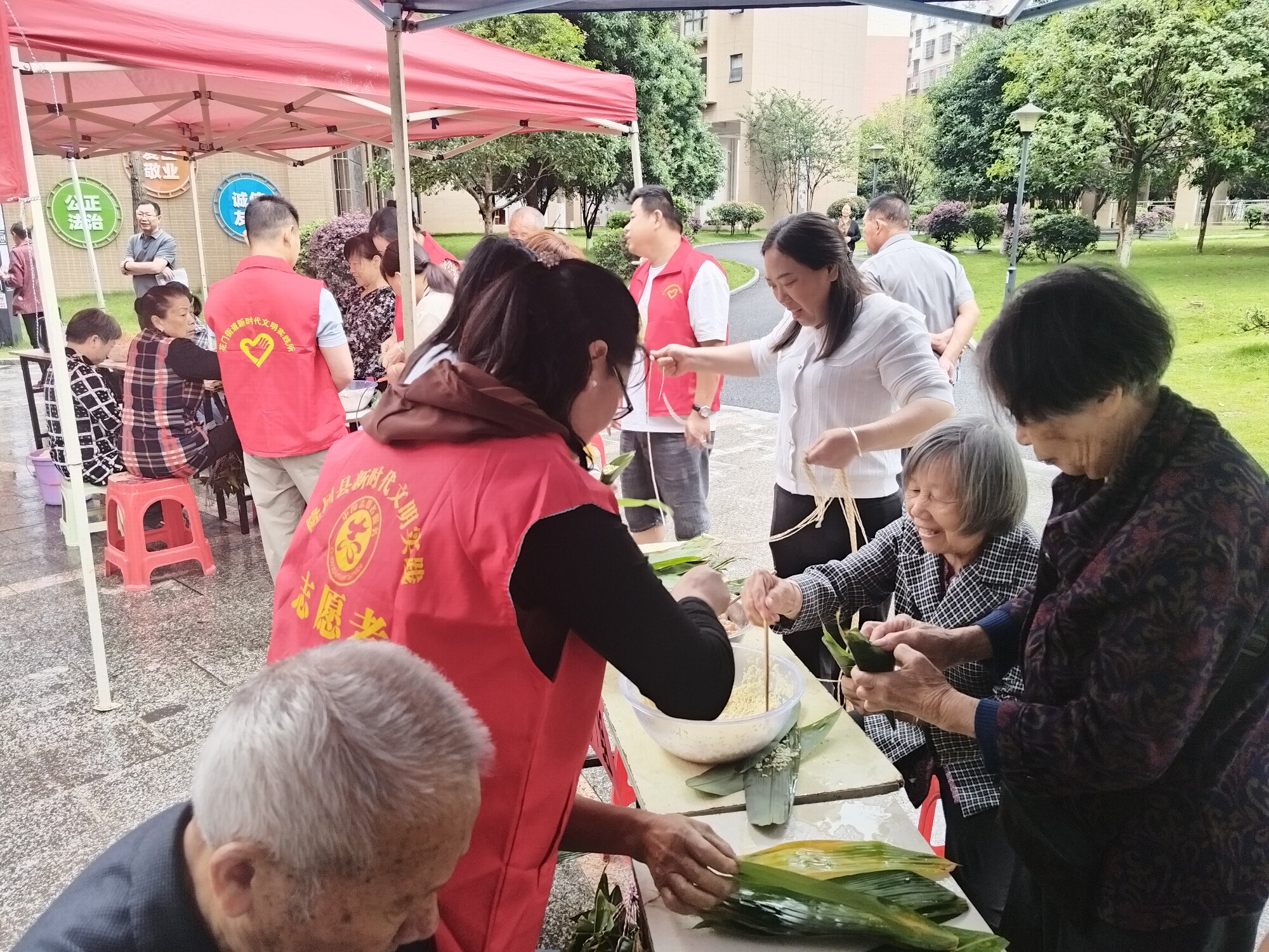 湖南隆回广泛开展端午节主题文明实践活动_fororder_1