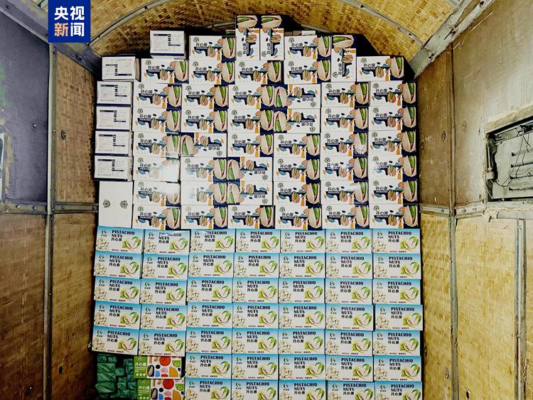 “粤地年货”已发出 大湾区援疆年货班列运输货物突破3万吨