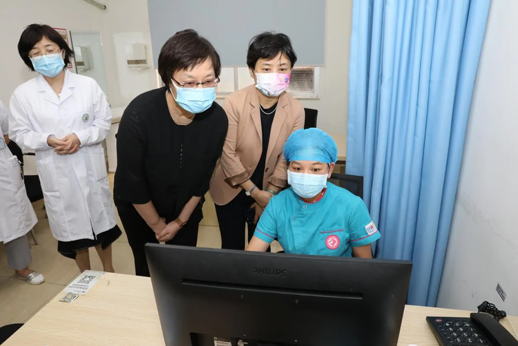 履职一年间丨全国政协委员赵晓萍:推进民间外交新实践 讲好新时代中国故事